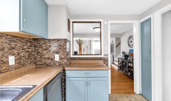 89 Olney Dr, Amherst, NY 14226