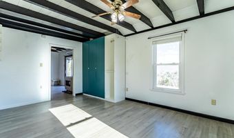 408 HAWKS NEST Dr, Baker, WV 26801