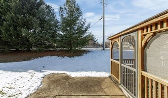 2 FOXFIELD Ct, Bear, DE 19701