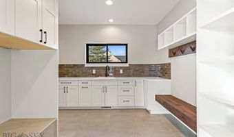1019 Bridger Lake Dr, Bozeman, MT 59715
