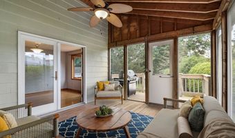 129 Plymouth Rd, Bellingham, MA 02019