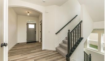 6730 Snowy Owl Ln, Affton, MO 63123