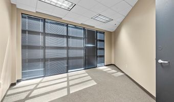 174 Clarkson Rd, Ballwin, MO 63011
