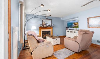 16 Tanglewood Dr, Barnegat, NJ 08005