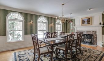 5 Pembroke Way, Bedford, NH 03110