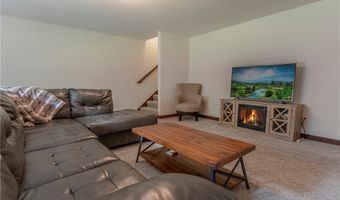 759 Club View Ln, Altoona, WI 54720