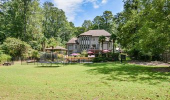 2210 Spalding Dr, Atlanta, GA 30350