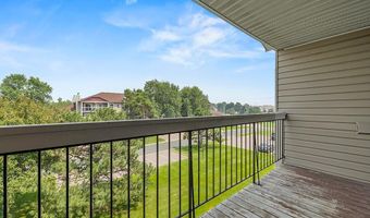 7632 157th St W 308, Apple Valley, MN 55124