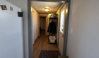 24 Oak Dr, Cody, WY 82414