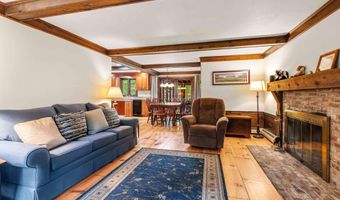 9 Candlewood Dr, Amherst, NH 03031