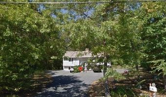 24 Whipple Rd, Smithfield, RI 02917