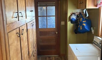 117 2ND Ave, Albin, WY 82050