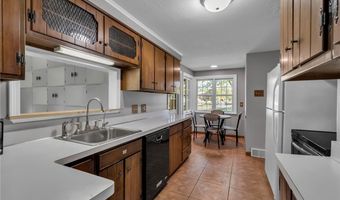 279 Getzville Rd, Amherst, NY 14226
