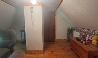 121 Main Rd, Abbot, ME 04406