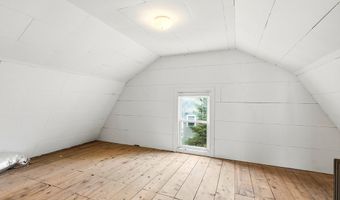 10 Wolcott Ave, Andover, MA 01810