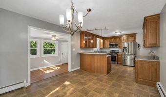 6 Woodland Cir, Bow, NH 03304