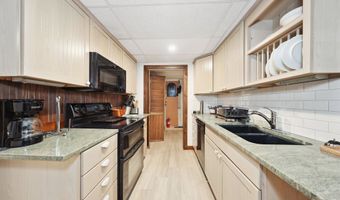 11 College Hill Rd, Canaan, CT 06018