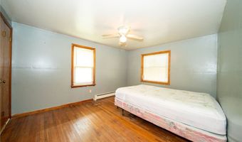 720 Bennett Rd, Angola, NY 14006