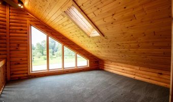 332 Allan St, Allison, IA 50602