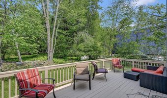128 Embill Dr, Blakeslee, PA 18610