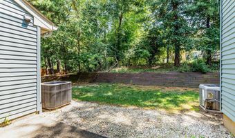 108 Dundee Ct, Aberdeen, NJ 07747