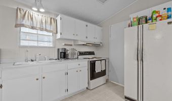 204 Winston Ave, Atlantic Beach, NC 28512