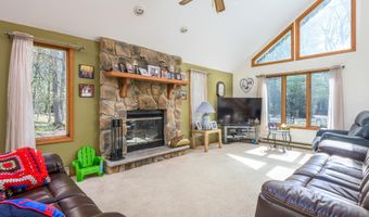 143 Longfellow Cir, Albrightsville, PA 18210
