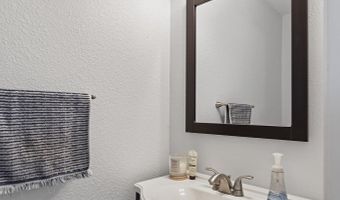 2764 Birdie LP, Alamogordo, NM 88310