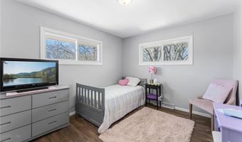 1415 County Road E W, Arden Hills, MN 55112