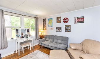 16 Clark Island Rd, Amherst, NH 03031