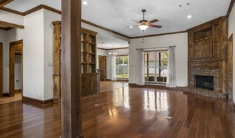 221 Penny Ln, Brandon, MS 39042