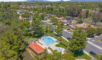 32005 Calle Ballentine, Temecula, CA 92592