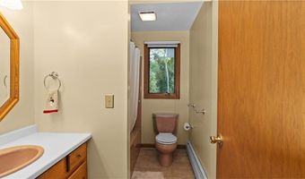 36 Stony Ln, North Kingstown, RI 02852