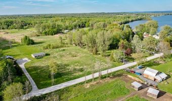 95 Center Bay Rd, Alburgh, VT 05440