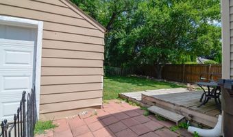 816 E HARRISON St, Appleton, WI 54915