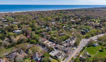 11 Indian Wells Hwy, Amagansett, NY 11930