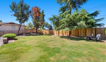 10933 Sunray Pl, La Mesa, CA 91941