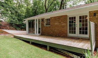 530 Westview Dr, Athens, GA 30606
