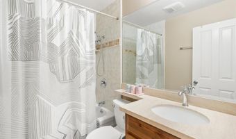 5440 Baltimore Dr 137, La Mesa, CA 91942