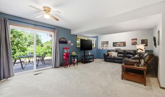 15873 Hayes Trail Ct, Apple Valley, MN 55124