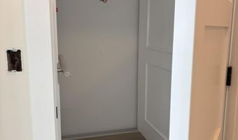 281 7th St, Avalon, NJ 08202