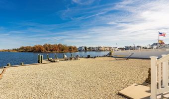 7 Travelers Way, Bayville, NJ 08721