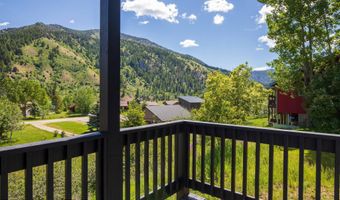 428 MEADOWS Dr, Alpine, WY 83128