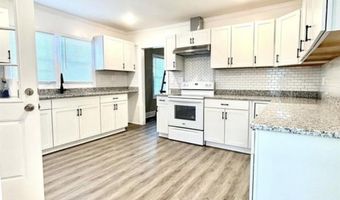 304 Colbert St, Athens, AL 35611