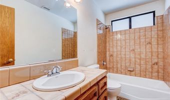 14076 Wawona Rd, Apple Valley, CA 92307