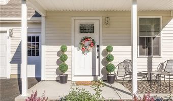 3 Victory Falls Rd, Coventry, RI 02827