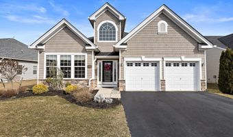 3 Moonlight Dr, Barnegat, NJ 08005