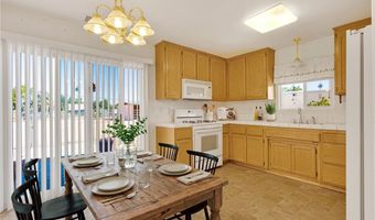 14570 Gayhead, Apple Valley, CA 92307