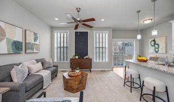 2794 Ashcombe Dr, Ann Arbor, MI 48105