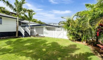 1361 Akalani Loop, Kailua, HI 96734